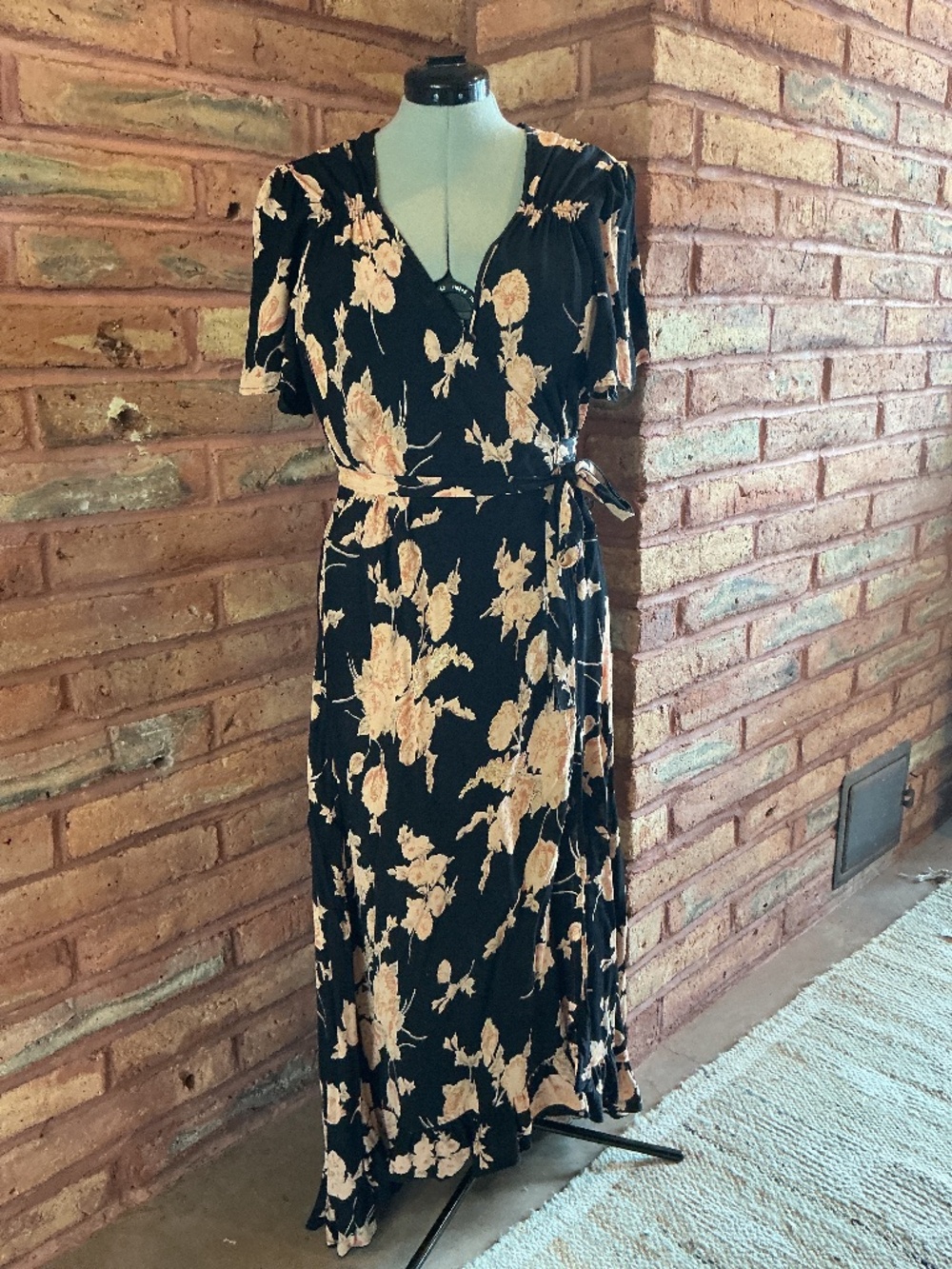 Loco Lindo Wrap Dress